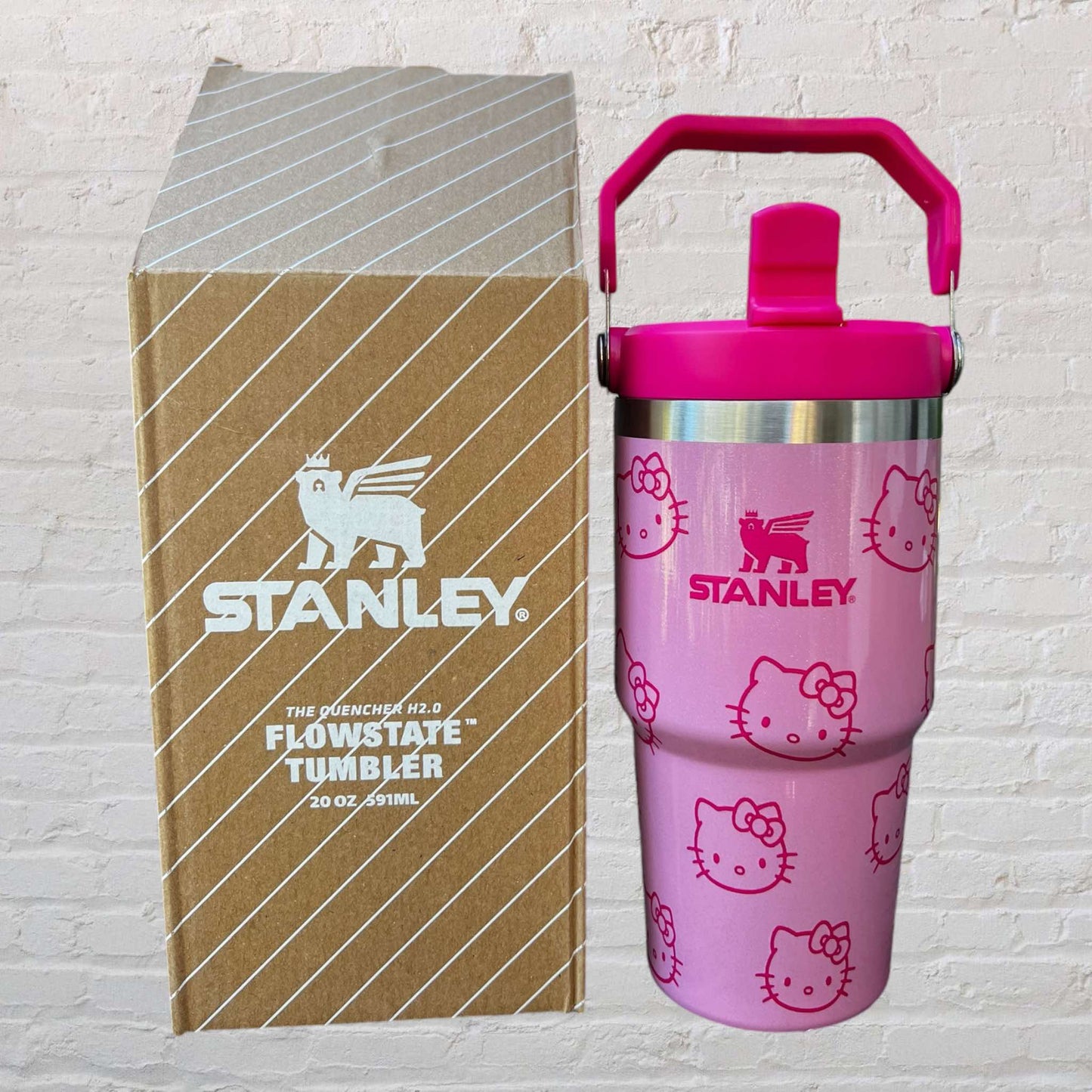 Hello Kitty Water Bottle 20 oz